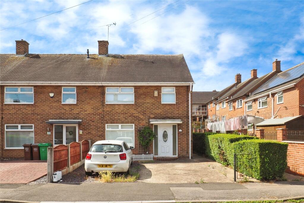 Main image of property: Manor Farm Lane, Clifton, Nottingham, NG11
