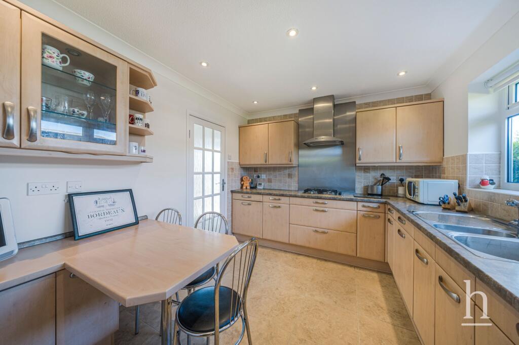 House in West Kirby, Grange - View 3