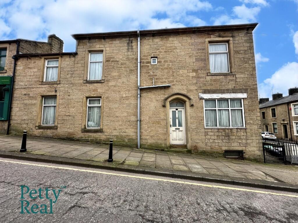 Main image of property: Spring Lane, Colne