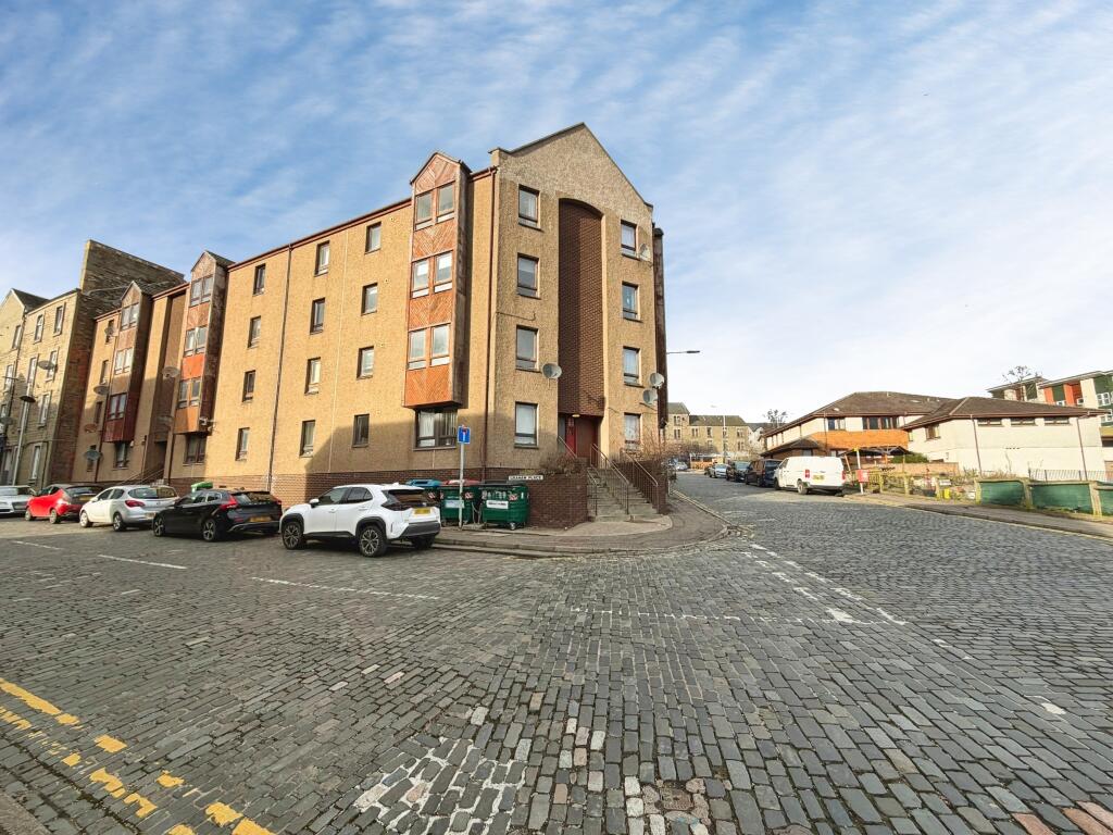 Main image of property: Graham Place, Dundee, DD4