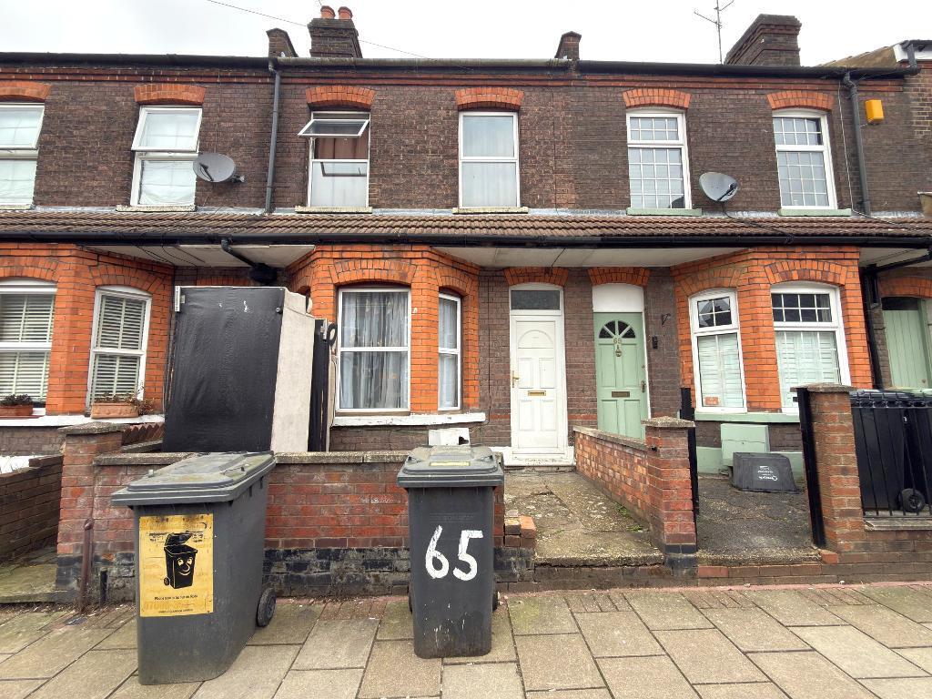 Main image of property: Clarendon Road, High Town, Luton, Bedfordshire, LU2 7PJ