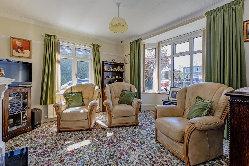 House in High Peak, Hope - View 2