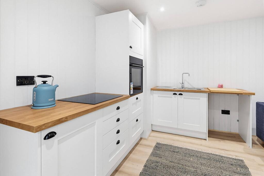 Apartment in Banff, Aberdeenshire - View 5