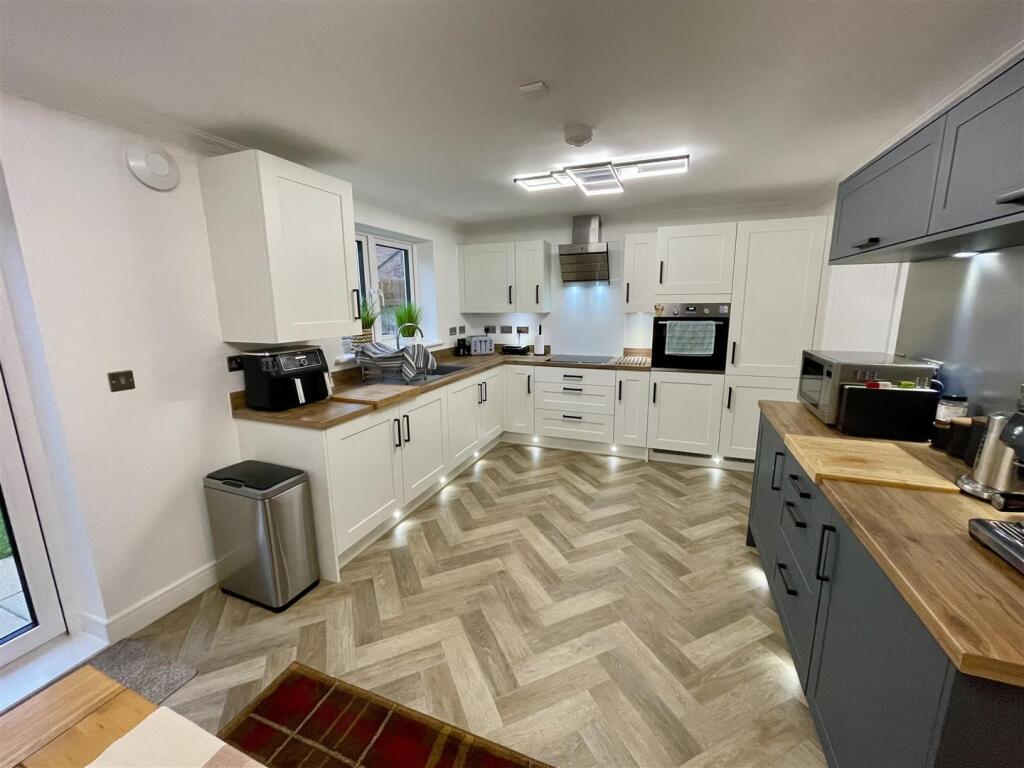 Mulberry Avenue, Darlington - View 6