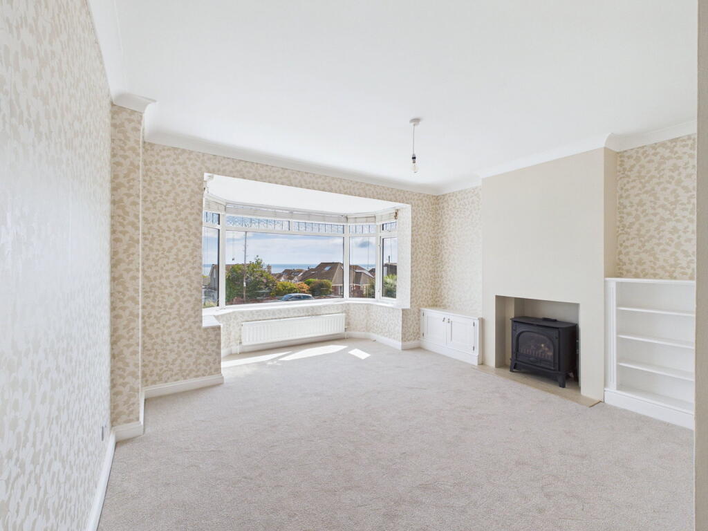 House in Torquay - More