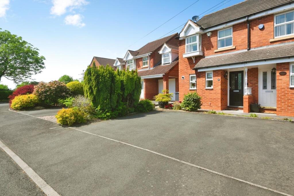 House in Sutton Coldfield, Reddicap Heath - View 4