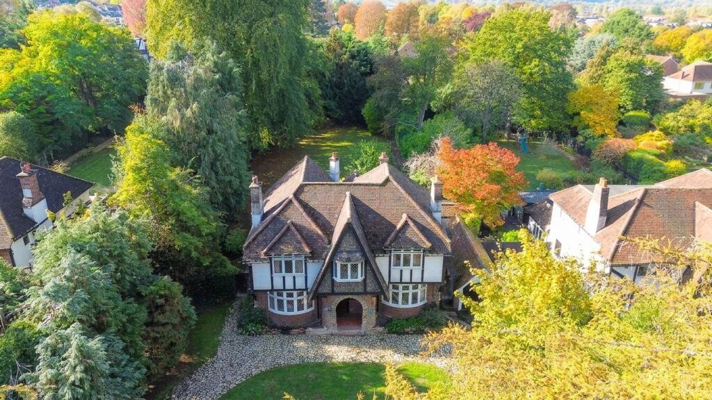 Main image of property: The Green, Epsom, KT17