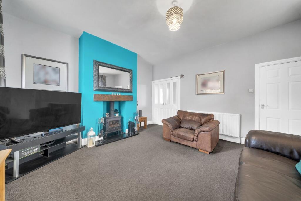 Burnley Road, Briercliffe, Burnley, BB10 photo 5