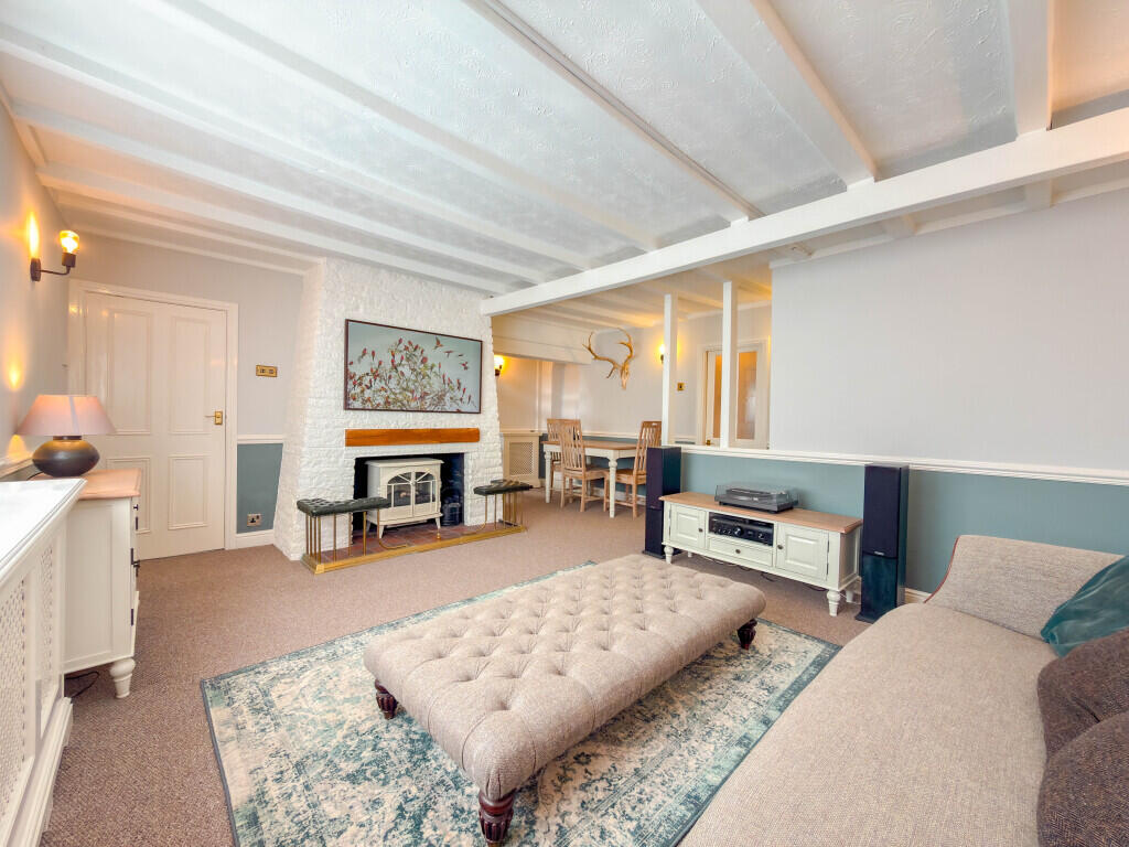 House in Hilton, Stockton-on-Tees - View 2