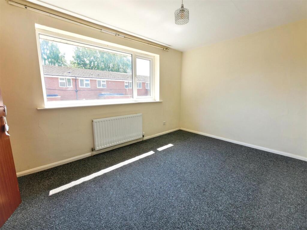Badger Avenue, Crewe photo 4