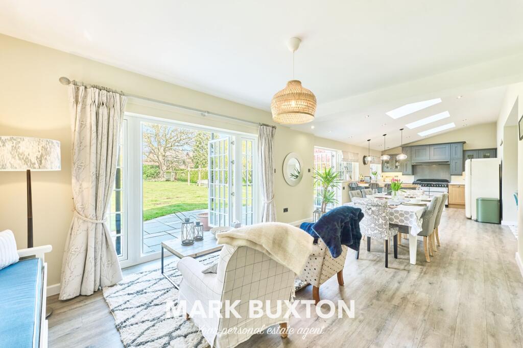 Sandyfields, Baldwins Gate. ST5 5DW photo 4