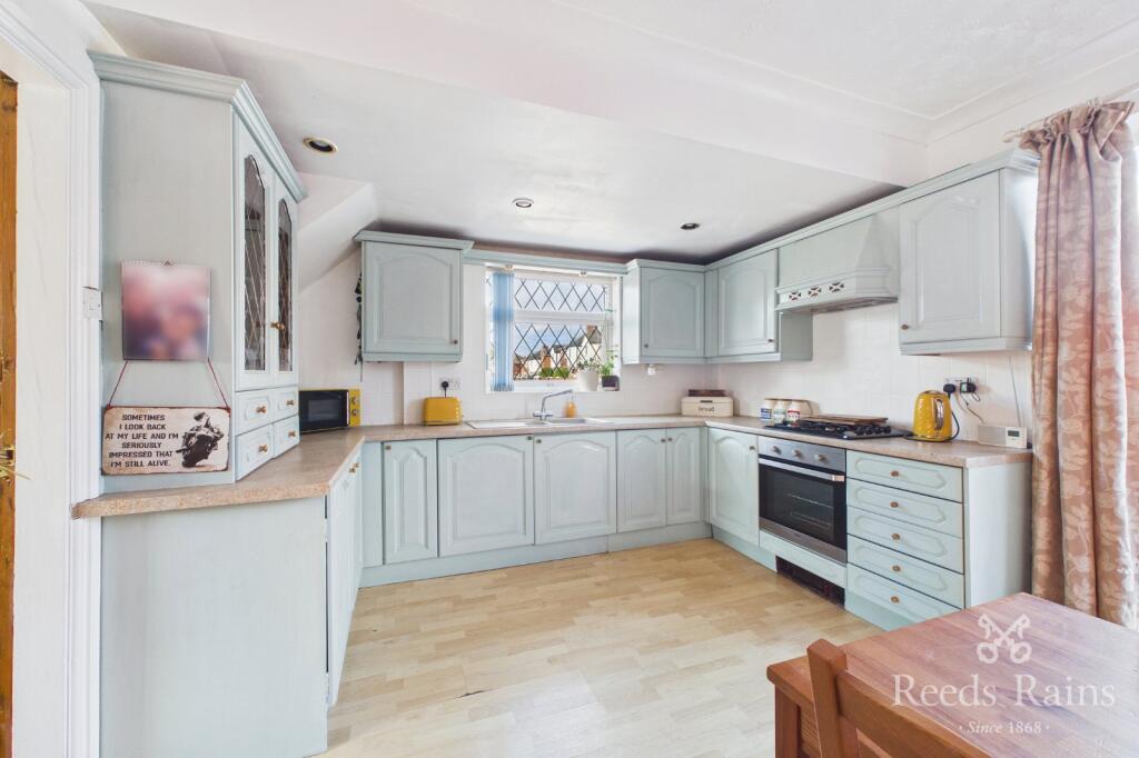 House in Wakefield, Ferrybridge - View 5