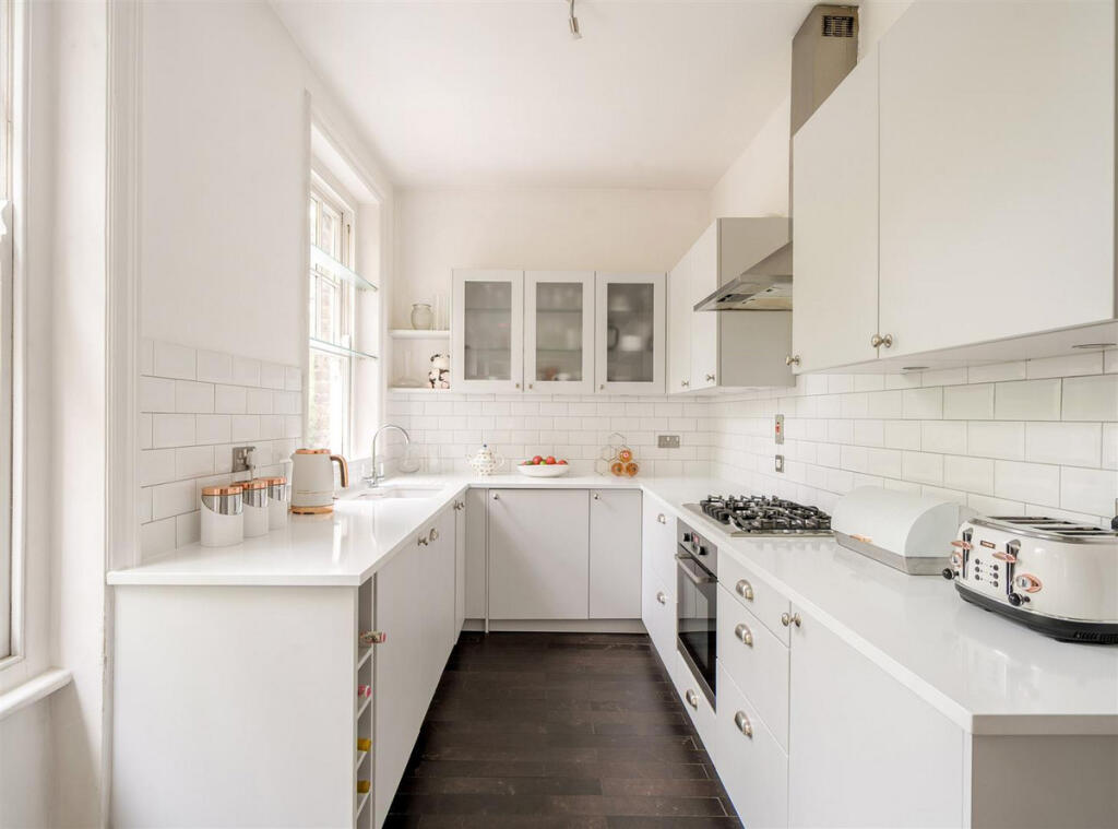 Apartment in London - View 4