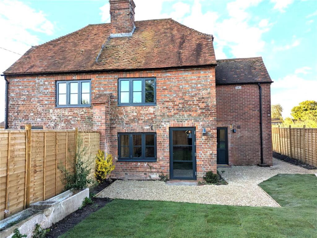 3-bed semi-detached on Enborne Street, Enborne, Newbury, Berkshire, RG14, £359,950