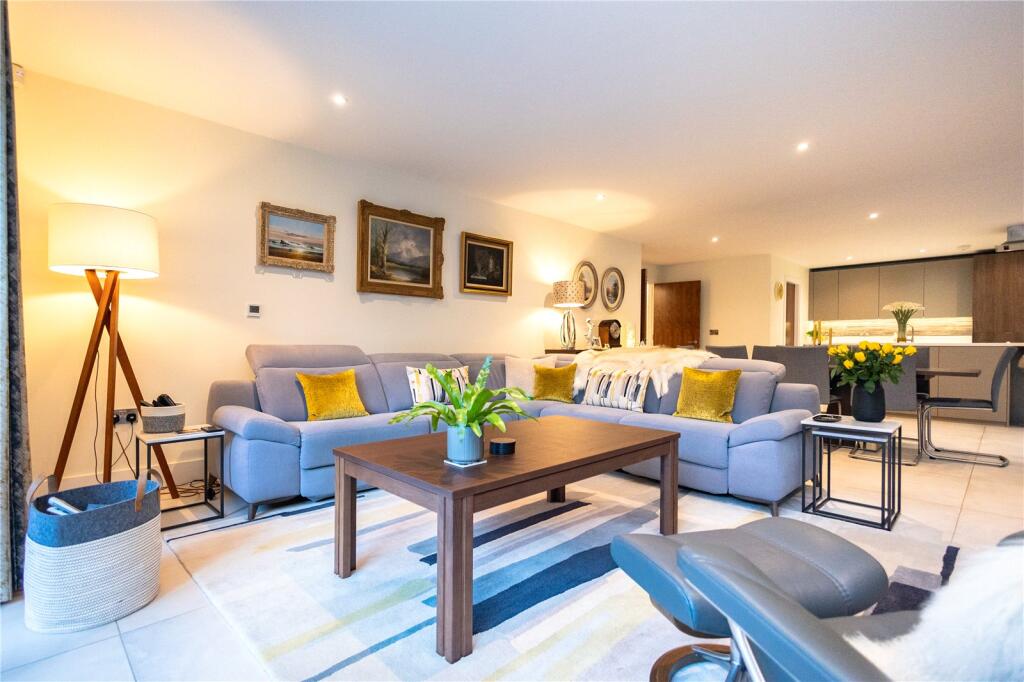 Additional image 11 of Crosstrees, Lilliput Road, Poole, Dorset, BH14