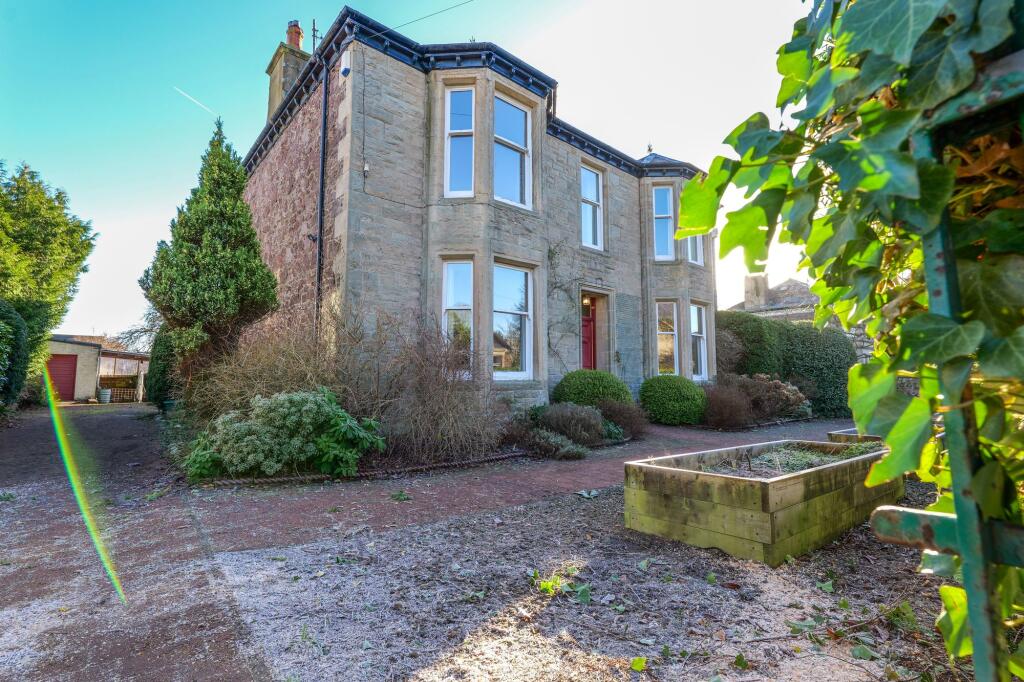 Main image of property: Annandale, 21 Station Road, Biggar, ML12 6BW