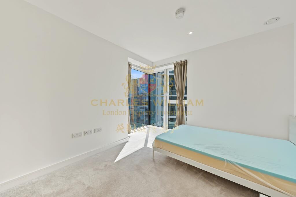 Apartment in London, Royal Borough of Greenwich - View 4
