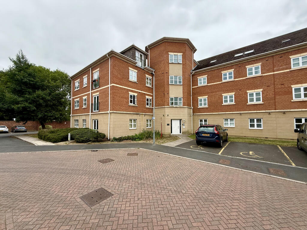 Main image of property: Delamere Gardens, Wakefield, West Yorkshire