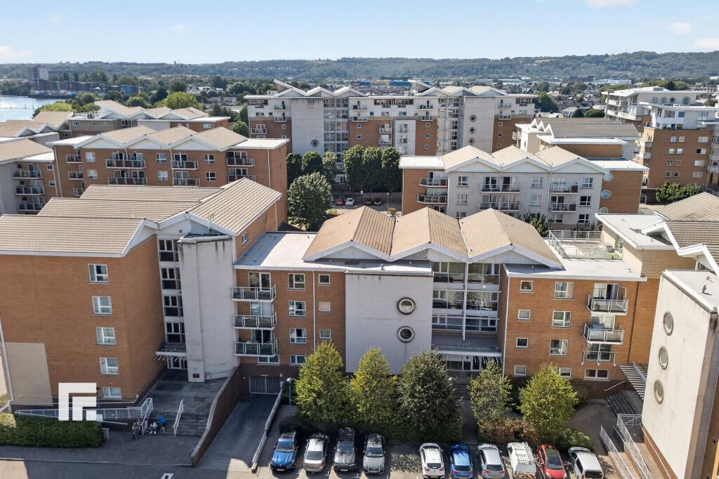 Apartment in Cardiff