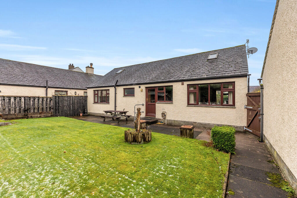 Main image of property: Ingleside, 1 Beck Yeat, Coniston, Cumbria, LA21 8HT