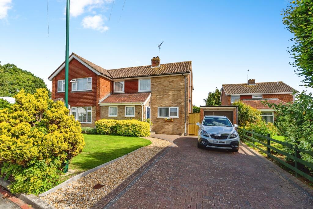 3-bed semi-detached on Merton Close, Bognor Regis, West Sussex, PO21, £355,000