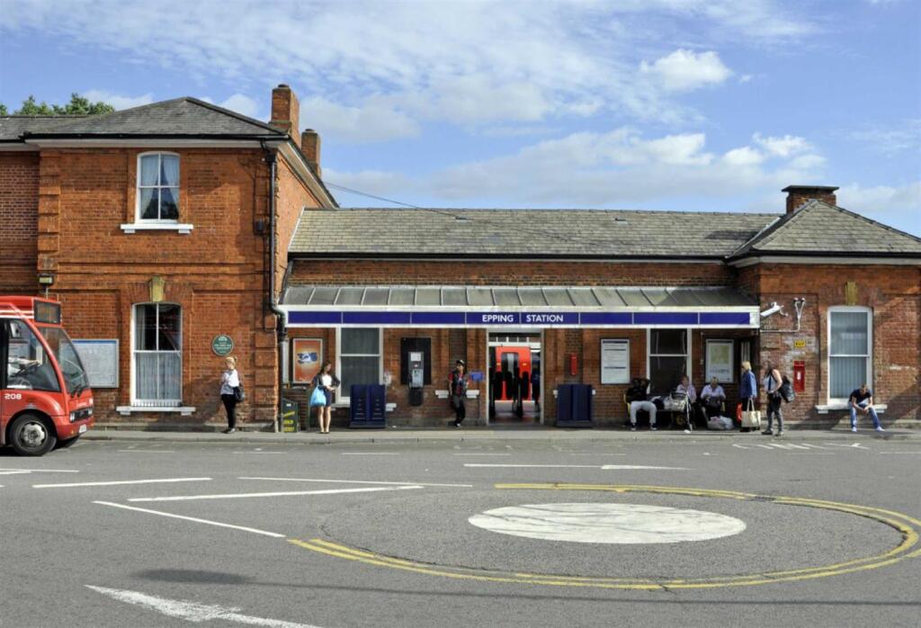 House in Chelmsford - More