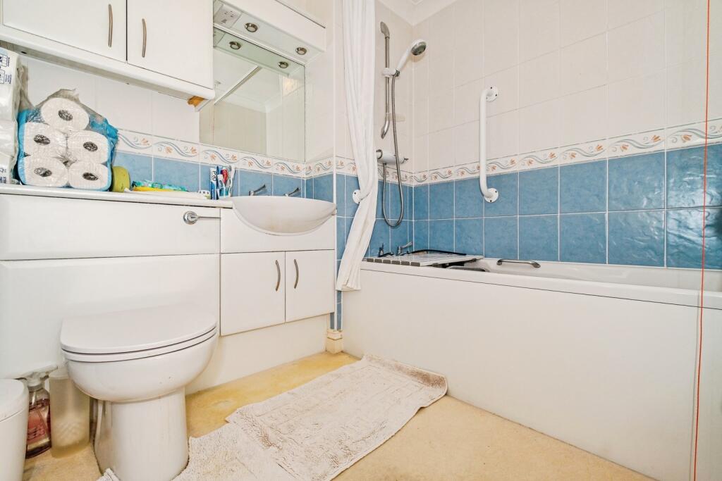 Wordsworth Road, Worthing, West Sussex, BN11 - More