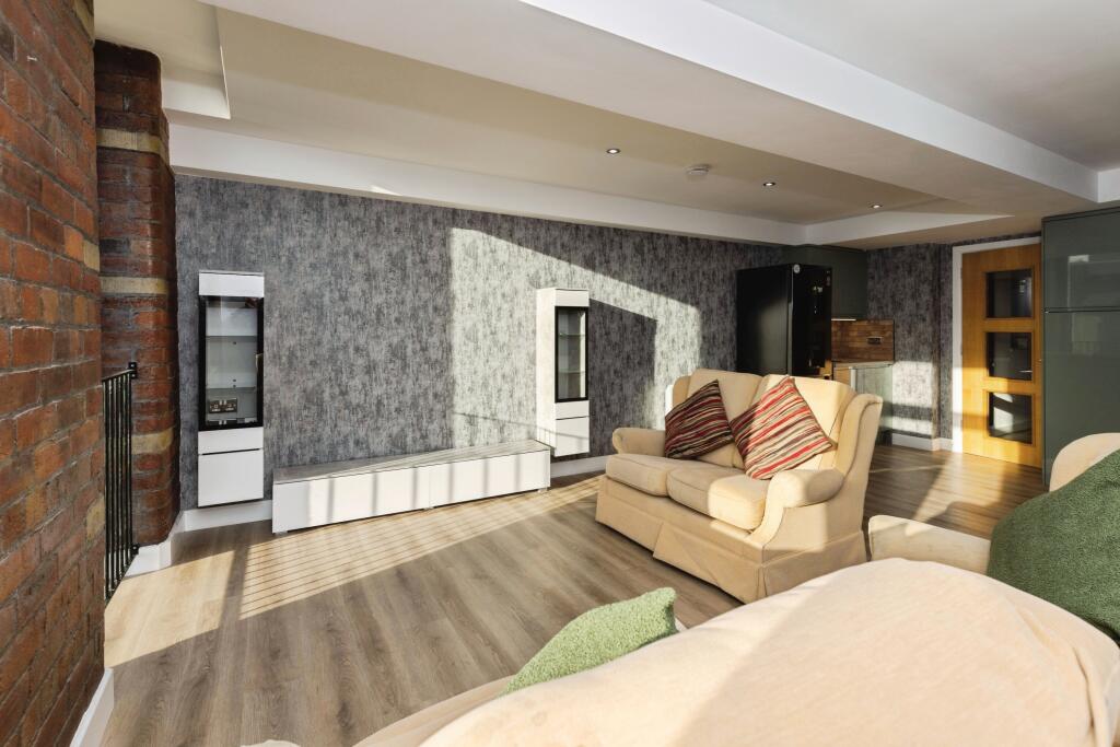 Additional image 3 of Sunbridge Road, Bradford, BD1