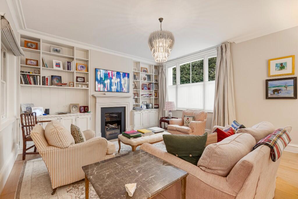Main image of property: Lennox Gardens Mews, London, SW1X