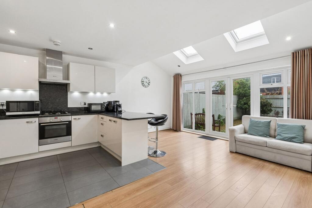 House in Hemel Hempstead - View 3