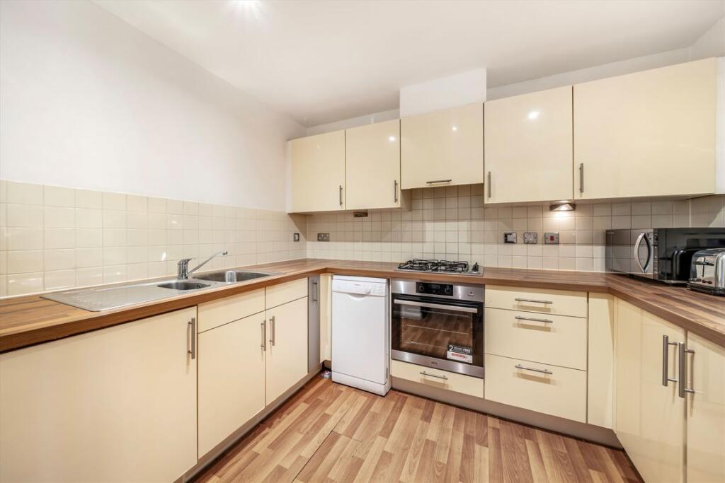 Apartment in London - View 4