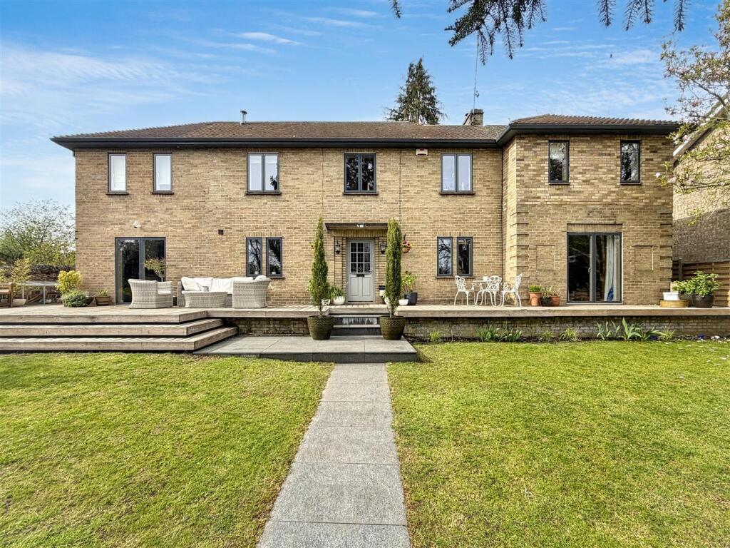 Main image of property: Peterborough Road, Wansford, Peterborough
