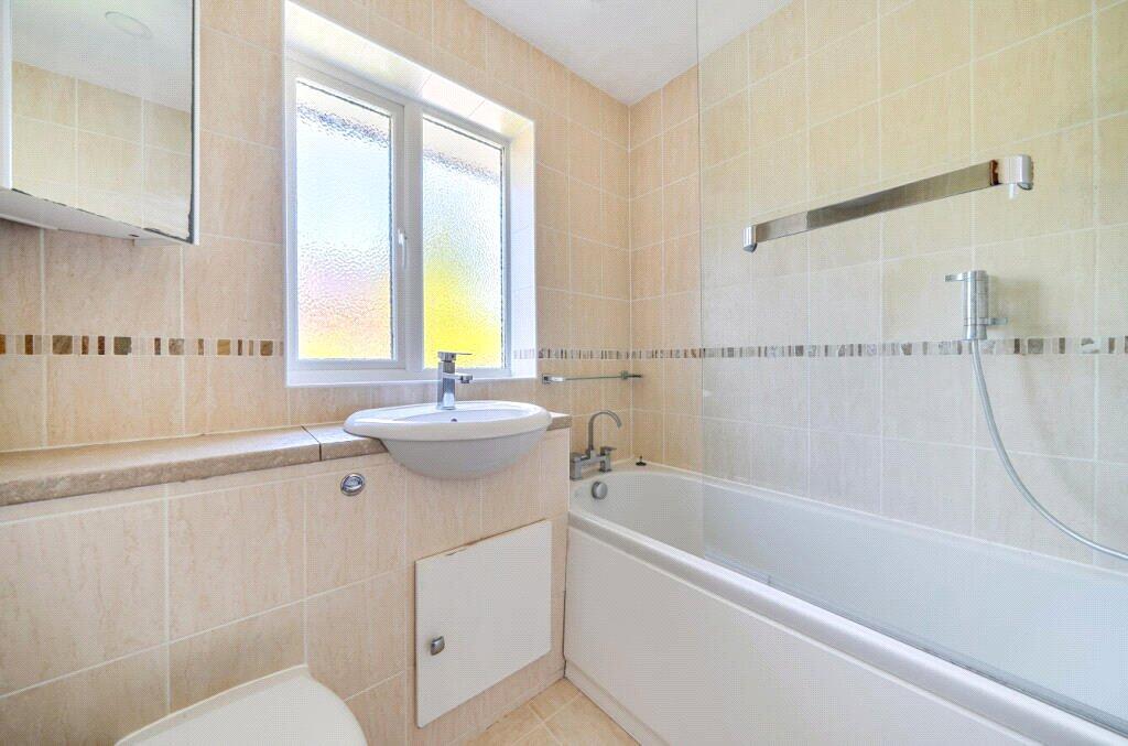 House in Guildford - View 2
