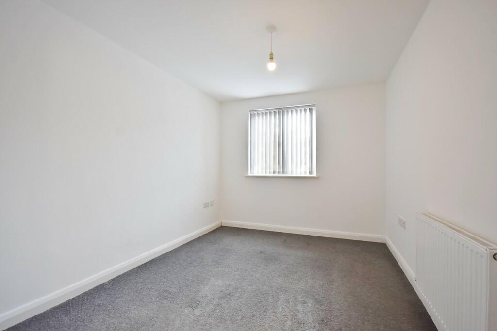 3 Groveland Court, 25 Ringwood Highway, Potters Green, Coventry photo 3