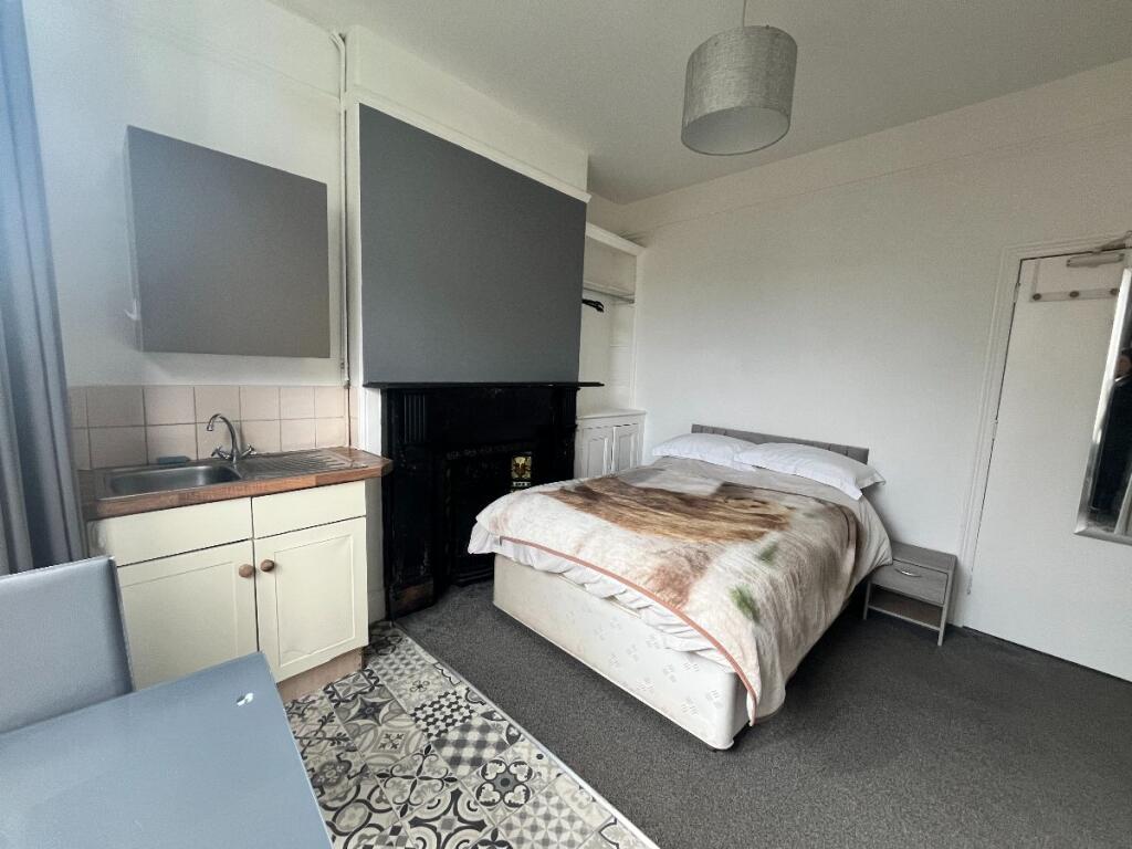 Main image of property: Alphington Road, Exeter