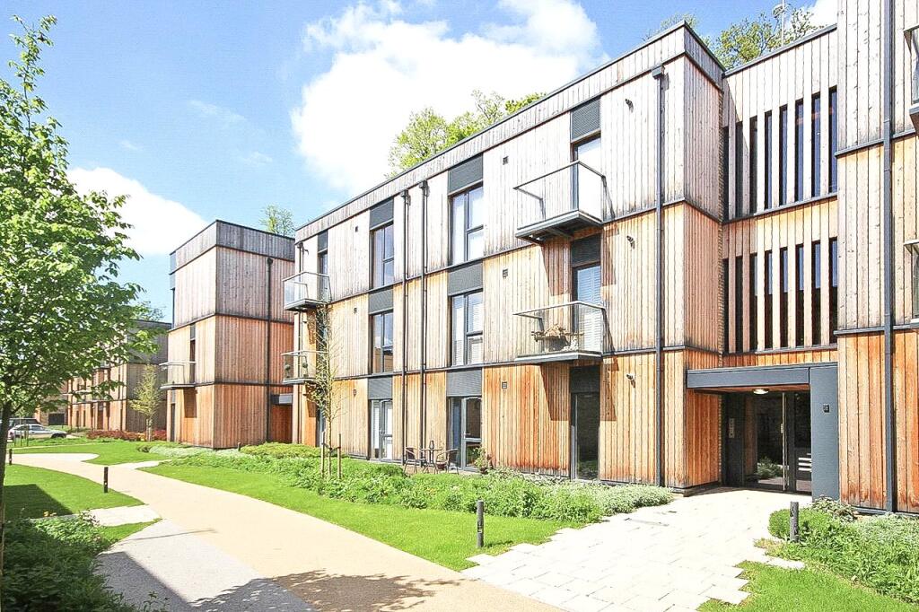 Main image of property: Clock House Gardens, Welwyn, AL6