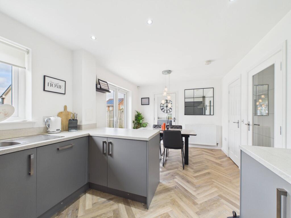 House in Motherwell - More