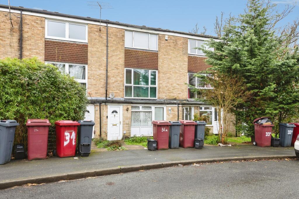 Main image of property: Hillbrow, Reading, RG2
