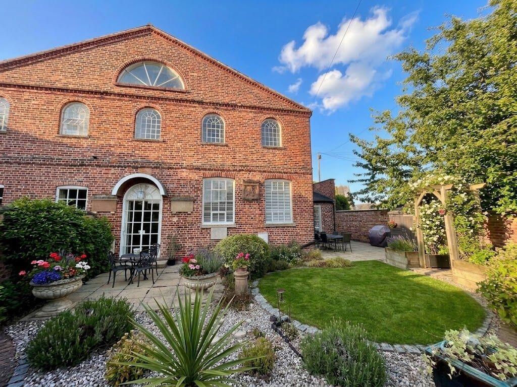 Main image of property: Chapel House, Newport Pagnell