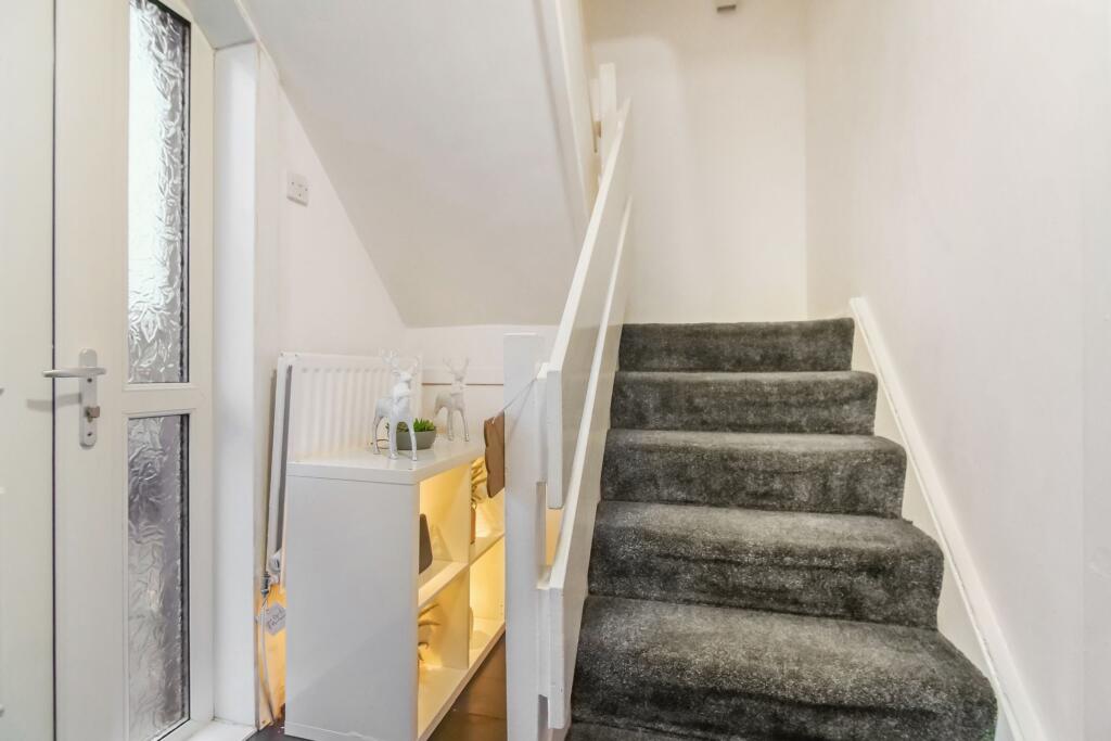 House in Gartness, Luing, Petersburn - View 3