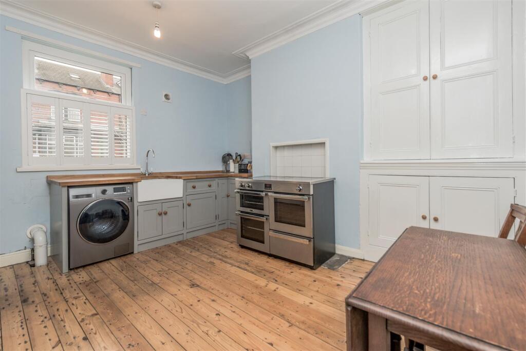 Aberdeen Grove, Armley, Leeds photo 4