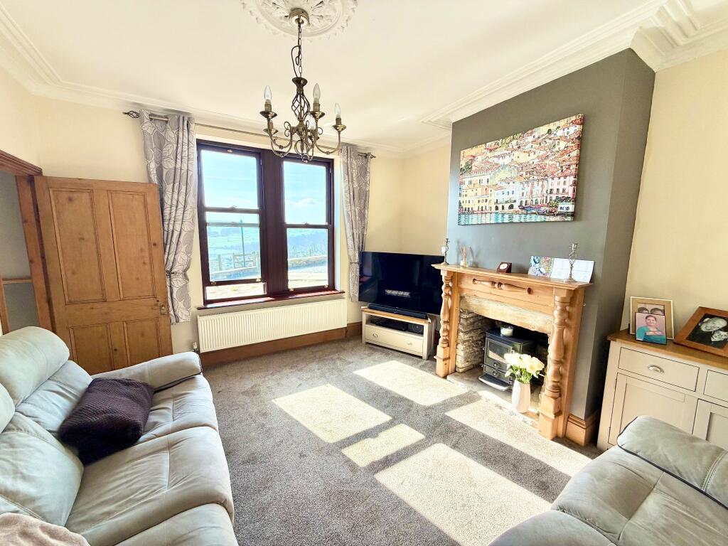 Lomond House, Midgley, Halifax, HX2 6UN photo 3