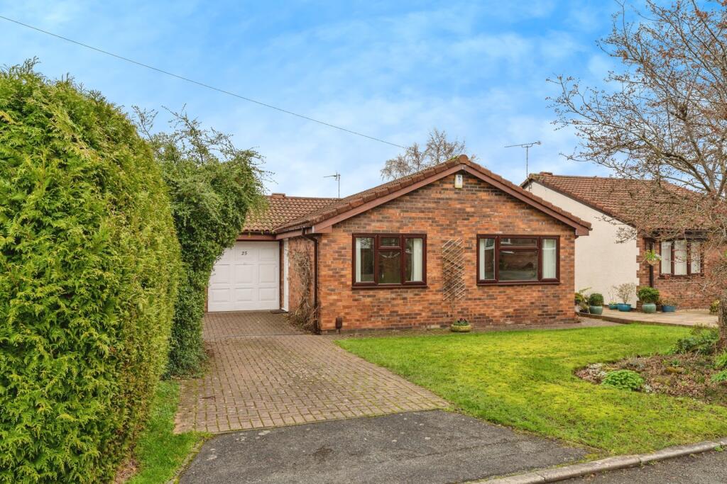 Main image of property: Laurel Drive, Willaston, Neston, Cheshire, CH64