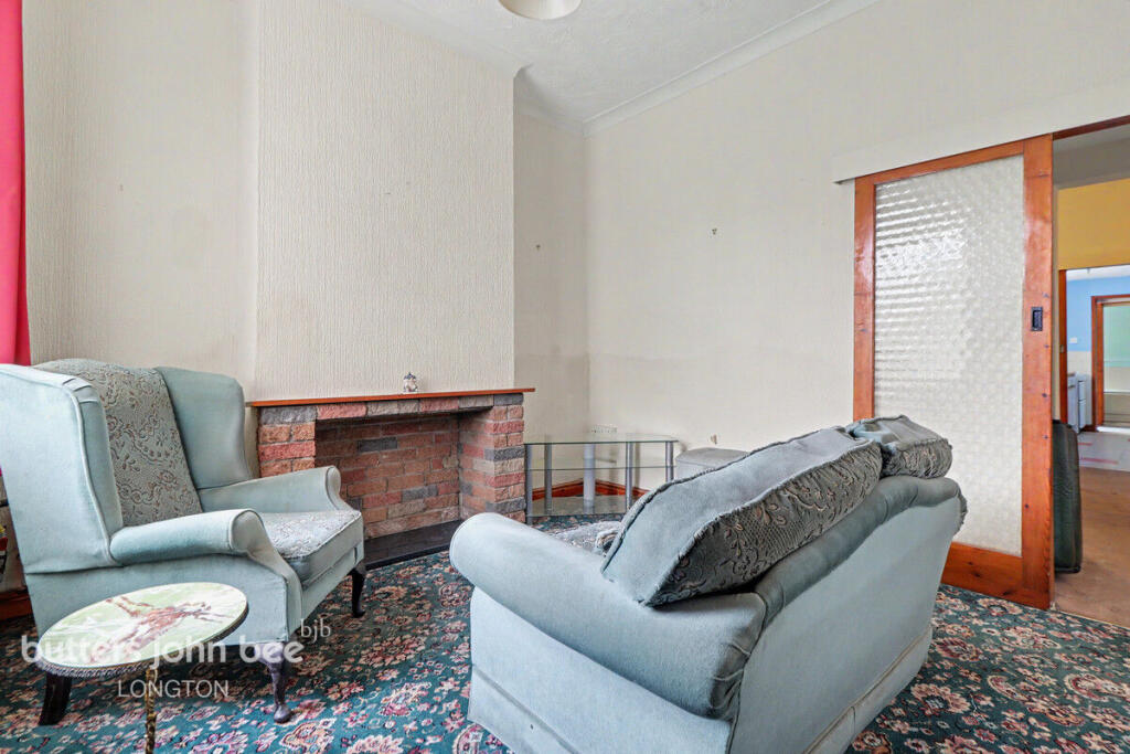 House in Stoke-on-Trent - View 2