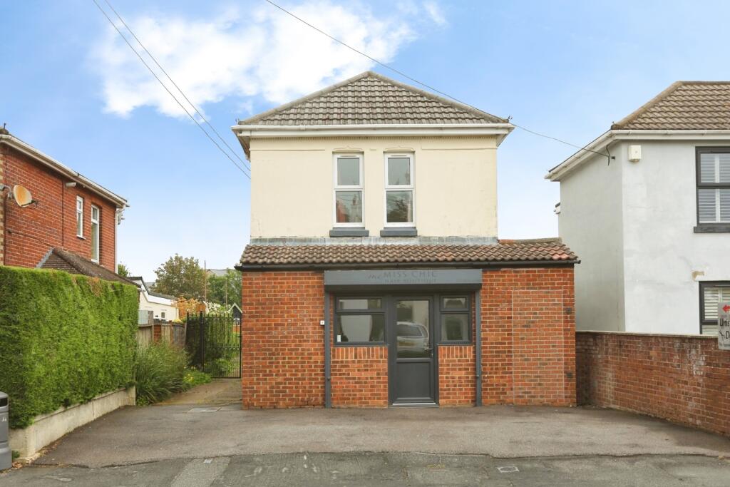Main image of property: Newtown Road, Southampton, Hampshire, SO19