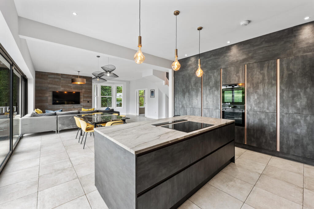 House in Glasgow - View 4