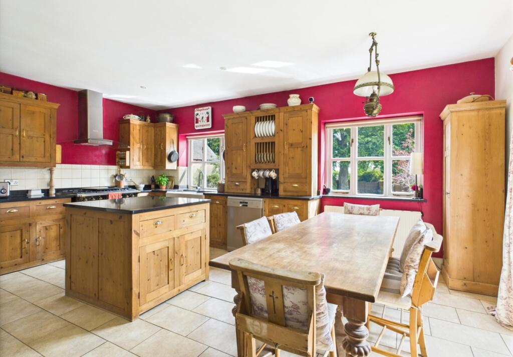 House in Bath - View 4