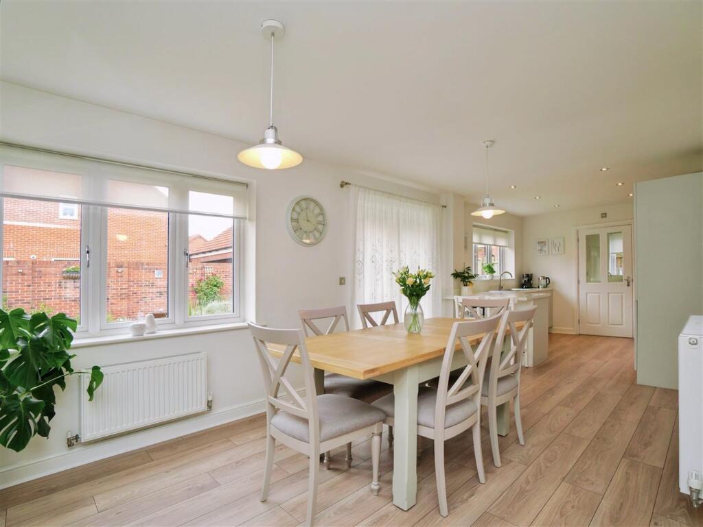 House in Easingwold - View 5