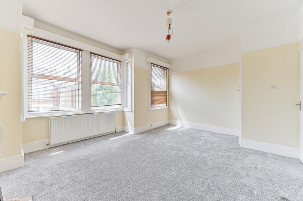 Main image of property: Edith Road, Croydon, London, SE25