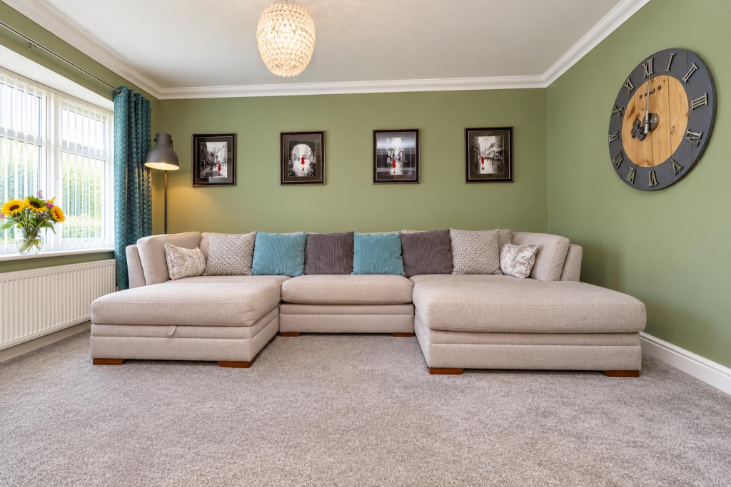 House in Billingham, Stockton-on-Tees - More